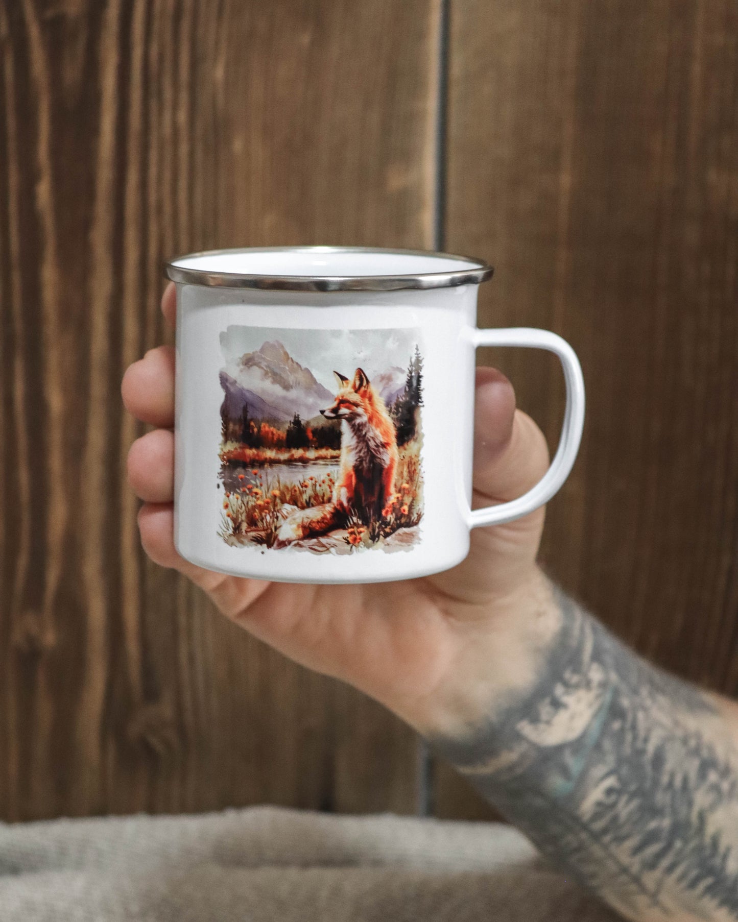 Emailletasse - Fuchs im Wald